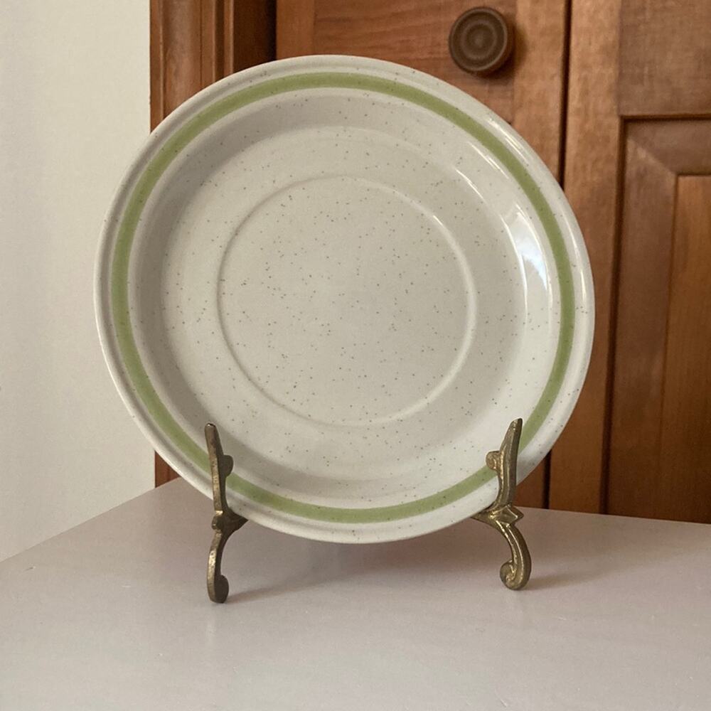 Vintage Country Casual “Sunnyvale” Underplate for Gravy Boat, 1